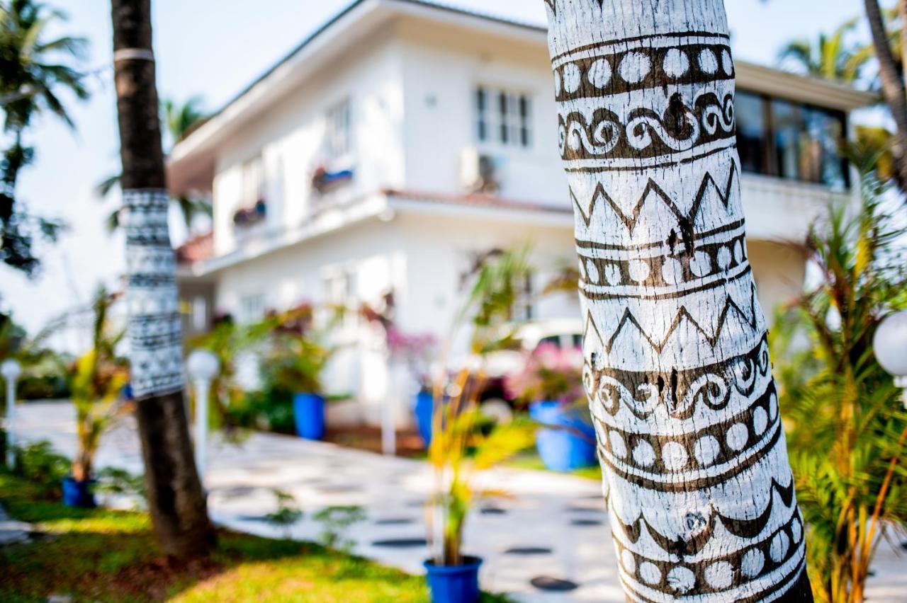 White House In Goa, Truly Amazing Experience Bed and Breakfast Saligao Esterno foto