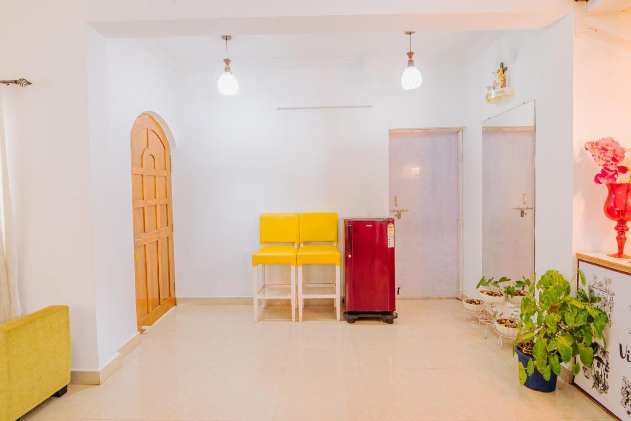 White House In Goa, Truly Amazing Experience Bed and Breakfast Saligao Esterno foto